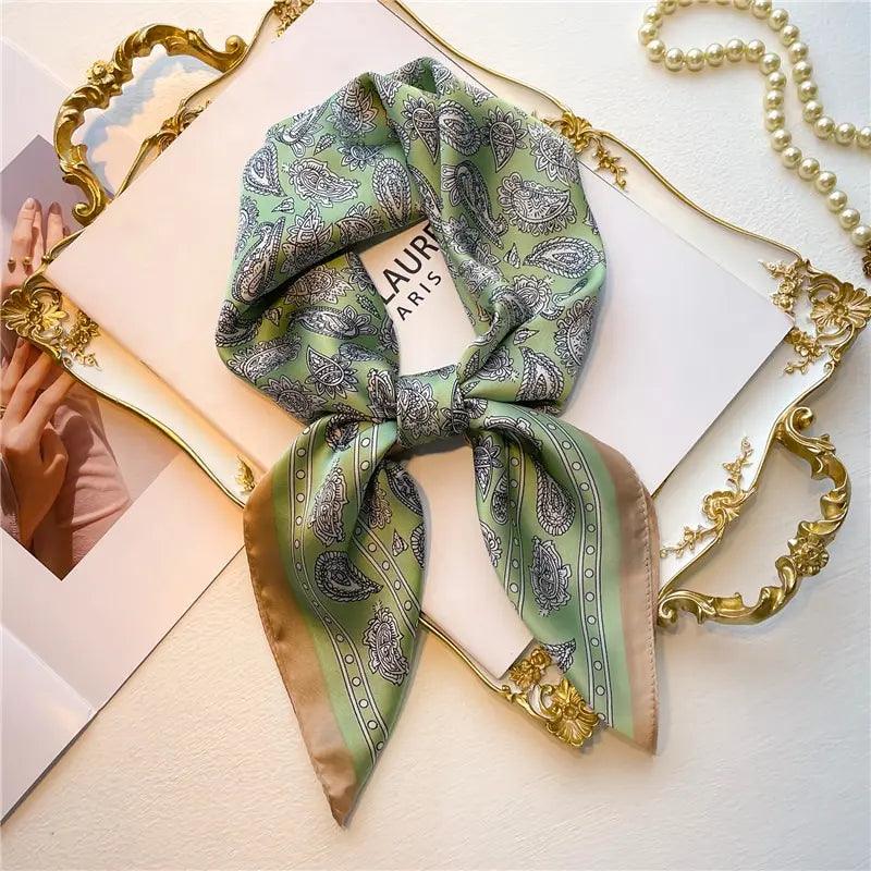 Lenço Estampado Belle